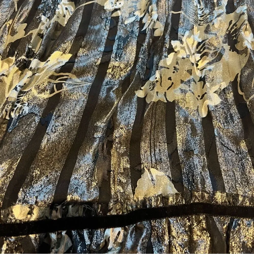 Charles Nolan Long Skirt Size 10 Black, green, silver floral pattern, shiny